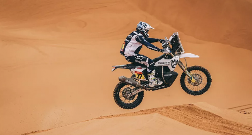 Luciano Benavides logra el hattrick de victorias en el Dakar 2023