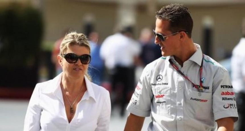 "Si es verdad que Schumacher se sienta en la mesa a cenar, no me sorprender&iacute;a"
