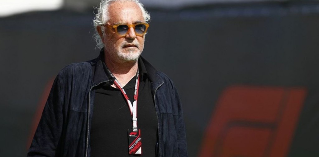 F1: Briatore criticó la incorporación de Hamilton a Ferrari ¿Qué dijo?