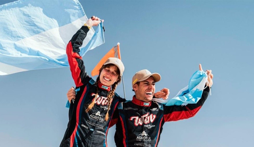 Nicolás Cavigliasso y Valentina Pertegarini se consagraron campeones en el Dakar 2025