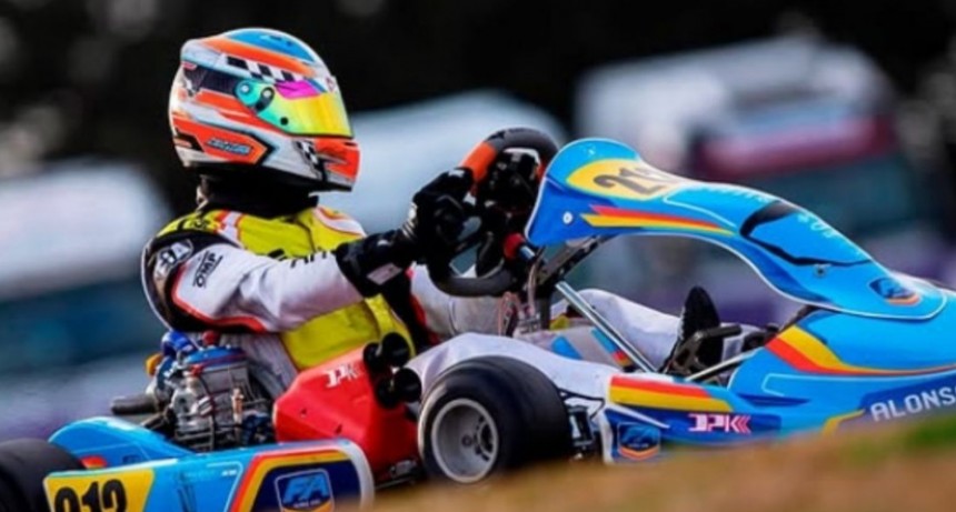 Tiene 14 a&ntilde;os, se fue a vivir a Italia con su mec&aacute;nico y corre en el equipo de karting de Fernando Alonso