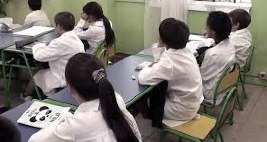 Paritaria docente: Santa Fe igual&oacute; la oferta de Naci&oacute;n pero para Amsaf&eacute; "la propuesta se puede mejorar"