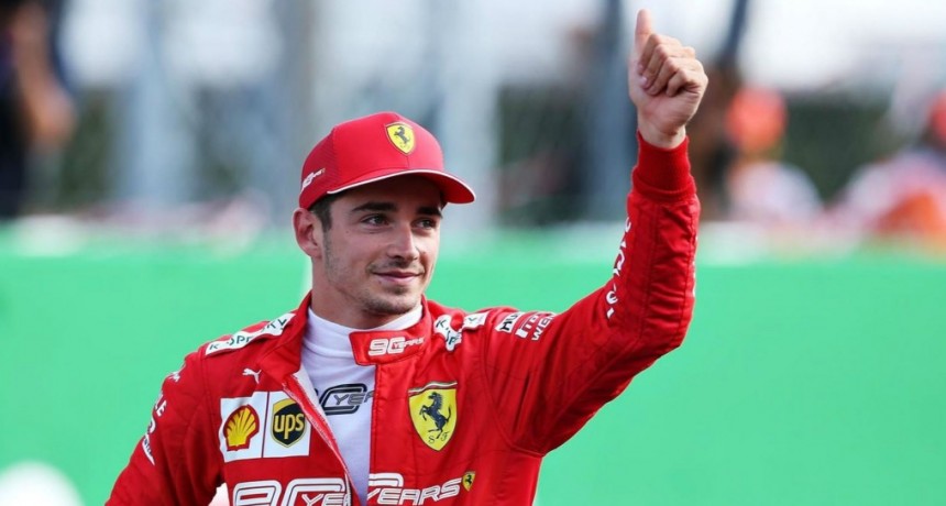 Charles Leclerc previo al debut: "Ferrari merece ganar"
