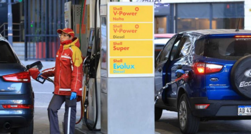 Otro golpe al bolsillo: Shell aumenta un 3,8% el precio de sus combustibles