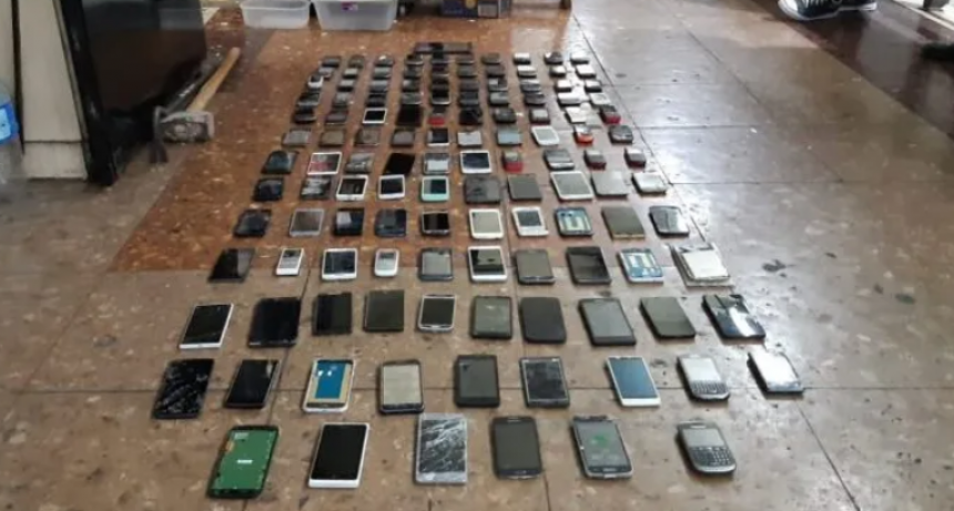 Secuestraron m&aacute;s de 400 tel&eacute;fonos en tres meses en la c&aacute;rcel de Coronda
