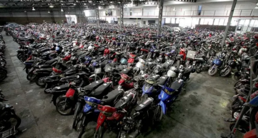 Santa Fe compactar&aacute; m&aacute;s de mil motos