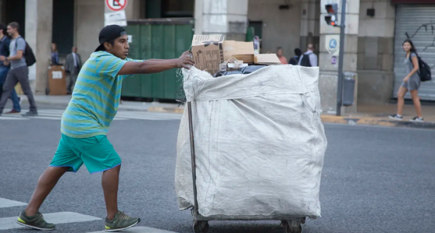 El 54% de los ni&ntilde;os menores de 15 a&ntilde;os en Argentina son pobres