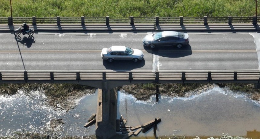 Rige la restricci&oacute;n del transporte de cargas sobre el Puente Carretero