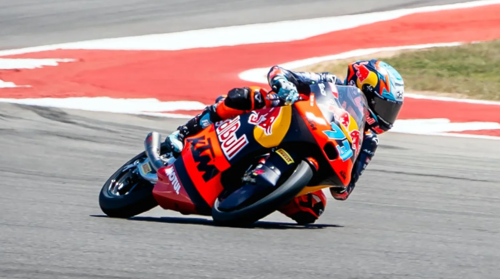 Moto3: Valent&iacute;n Perrone perdi&oacute; la victoria en la &uacute;ltima vuelta y termin&oacute; cuarto en Austin
