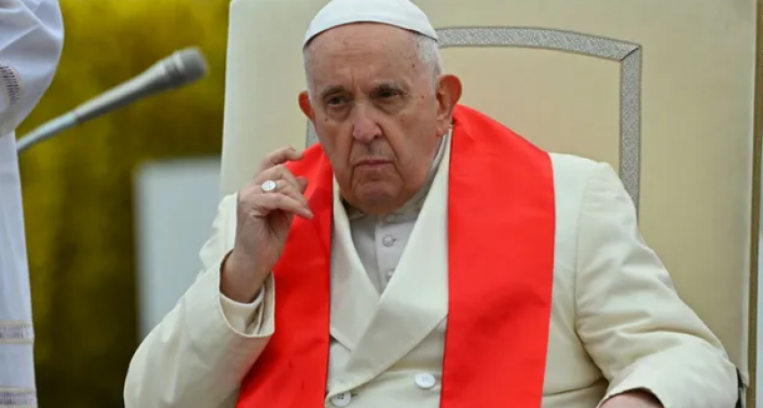 Tras ser dado de alta, el Papa Francisco pidi&oacute; por los pobres y marginados en Domingo de Ramos