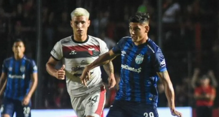 Col&oacute;n empat&oacute; con Atl&eacute;tico, sigue sin ganar y se fue silbado