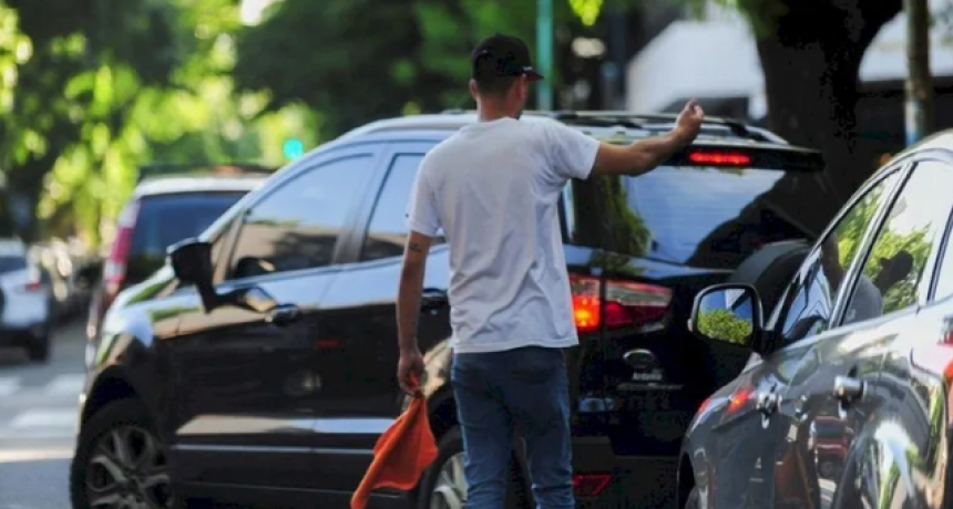 Poletti busca regular a los trapitos que no podr&aacute;n estar donde haya estacionamiento medido