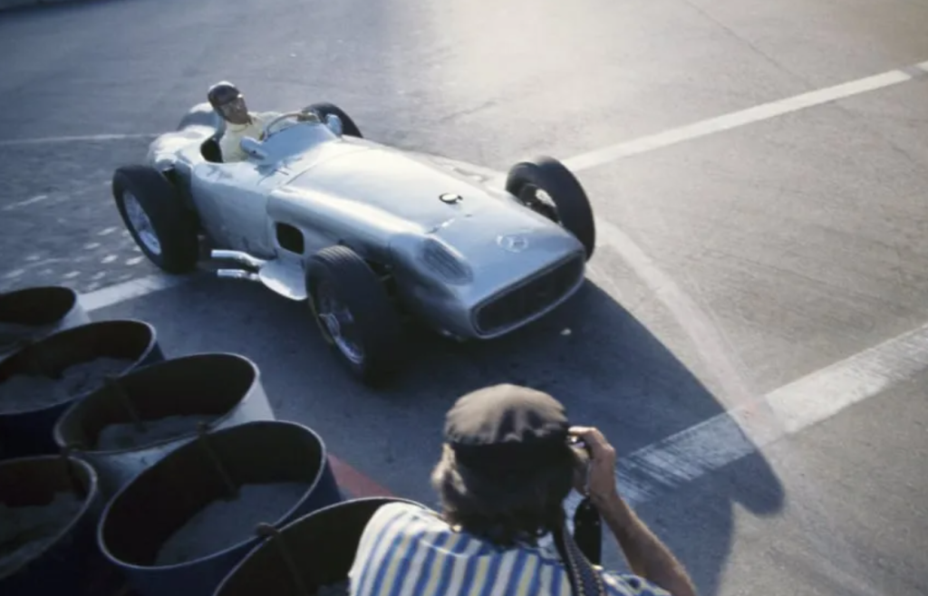 Franco Colapinto girar&aacute; con la Flecha de Plata de Fangio en el Road Show de Buenos Aires