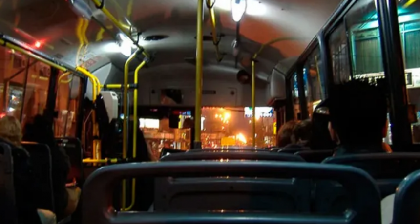 La UTA eval&uacute;a un nuevo paro de colectivos para finales de mayo