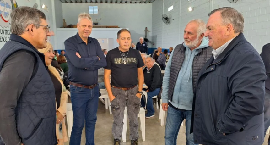 Michlig y Gonz&aacute;lez visitaron la sede del Centro de Excombatientes y Familiares de Ca&iacute;dos en Malvinas