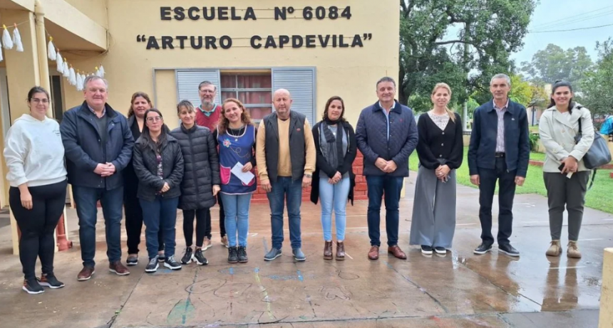 Michlig y Gonz&aacute;lez visitaron instituciones educativas y deportivas de Villa Trinidad, Col. Bossi y Ambrosetti