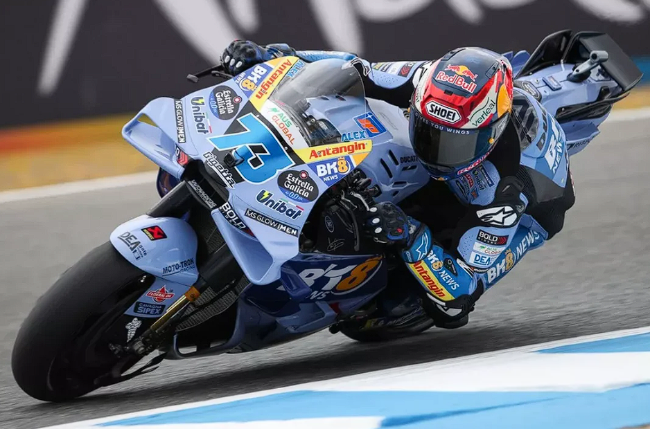 Caos en Montmel&oacute;: dos banderas rojas tras graves accidentes con &Aacute;lex M&aacute;rquez y Johann Zarco