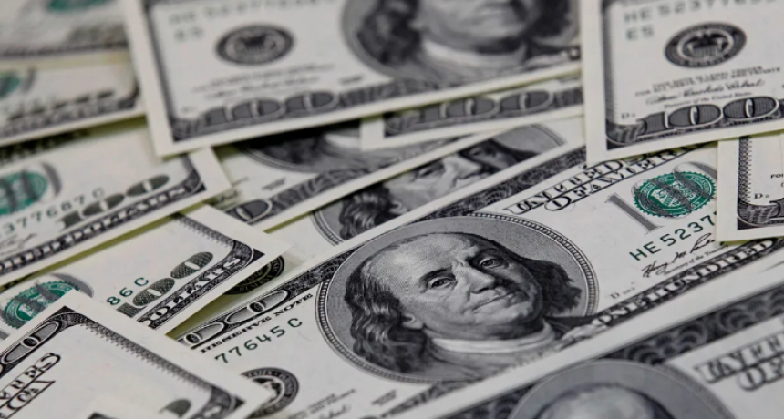 C&oacute;mo identificar si un d&oacute;lar es falso: una gu&iacute;a sencilla para comprobarlo