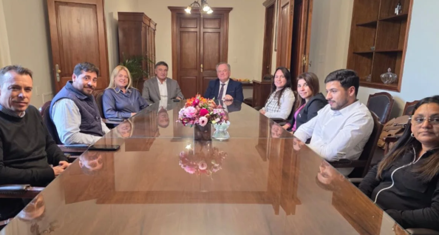 Reuni&oacute;n de trabajo en la presidencia del Senado con las mandatarias de Ceres, Hersilia y Ambrosetti