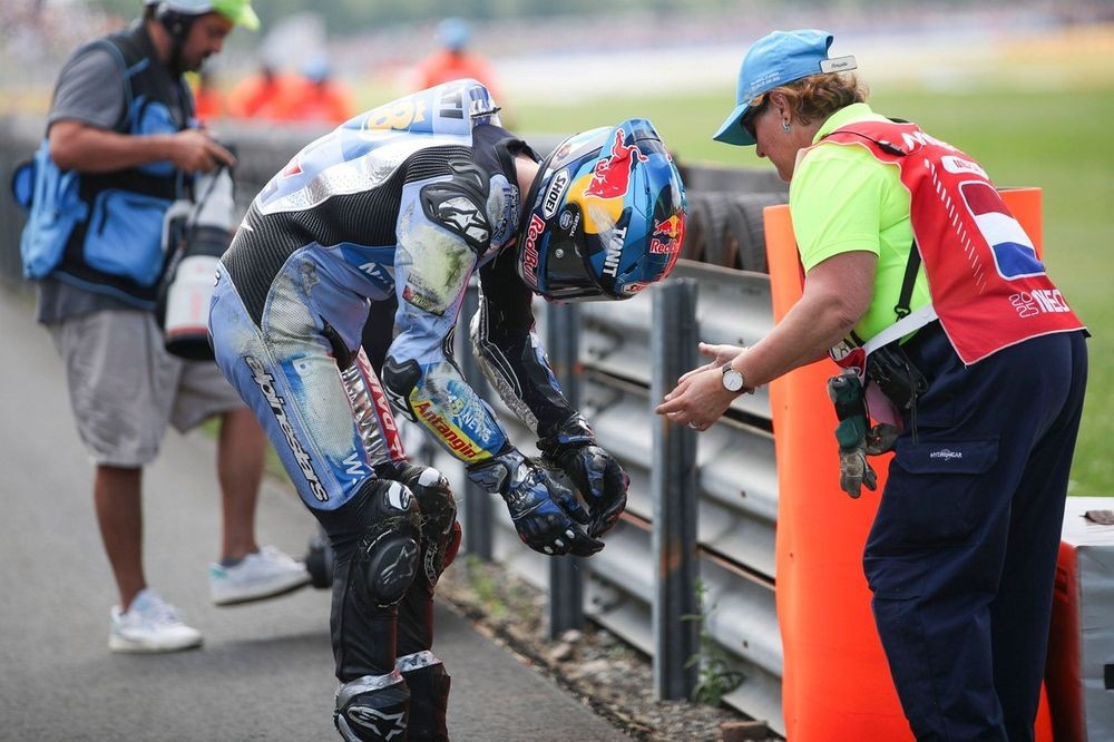 MotoGP: Alex Márquez afronta la recuperación tras su accidente en Assen: “Empezamos la rehabilitación”