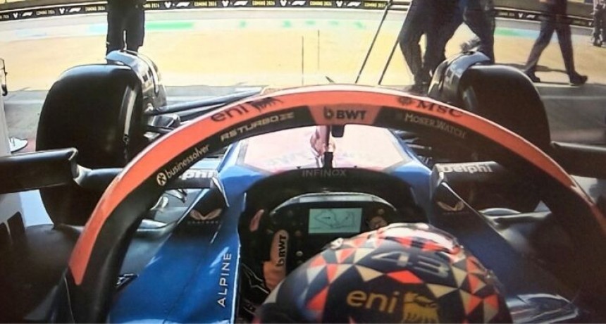 La angustia por radio de Colapinto en el momento de abandonar en Silverstone: &ldquo;Algo est&aacute; roto. &iquest;Qu&eacute; carajo? &iexcl;Por Dios!&rdquo;