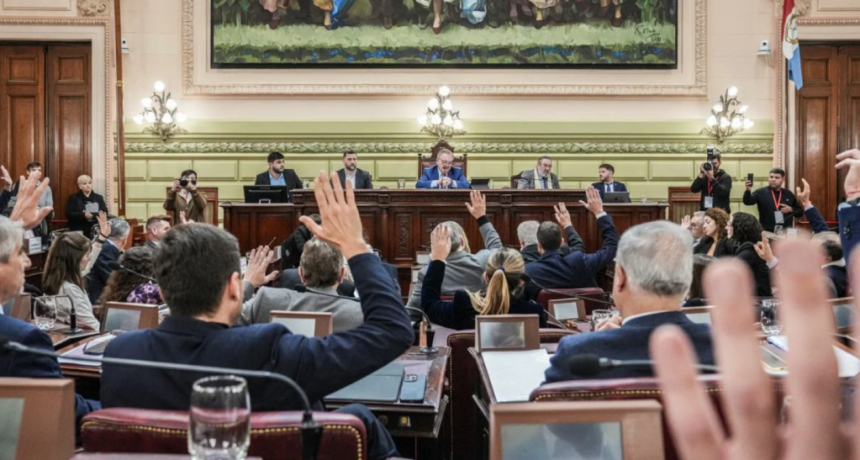 Felipe Michlig: &ldquo;Estas 2 primeras sesiones han sido altamente positivas con mucho di&aacute;logo, debates y amplios consensos&rdquo;