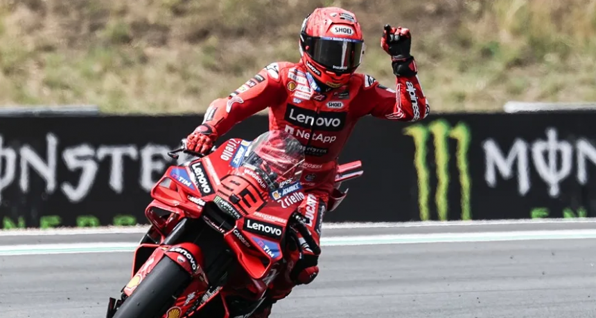 Marc M&aacute;rquez obtuvo el octavo doblete de la temporada y ampli&oacute; su ventaja en el campeonato de Moto GP