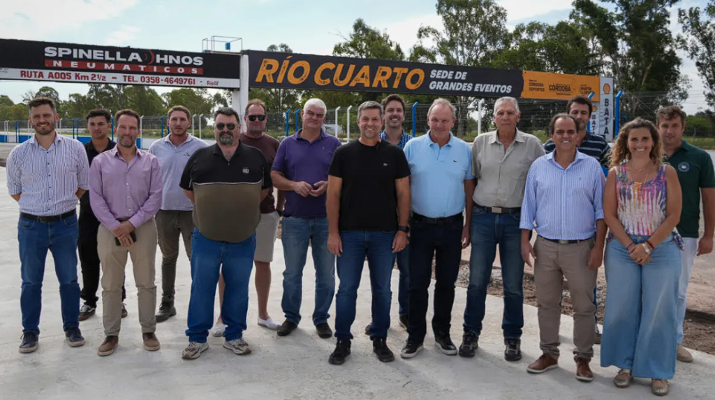 El Esperanza Autom&oacute;vil Club celebra su centenario con una muestra hist&oacute;rica del automovilismo