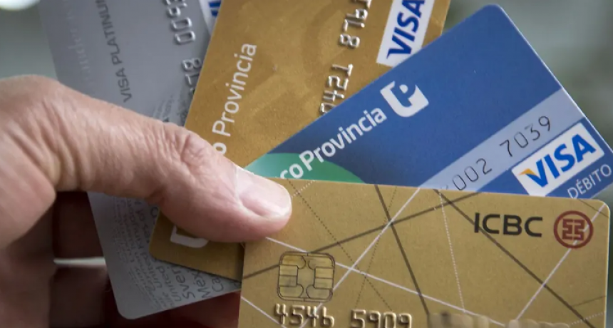 Compras con tarjeta de cr&eacute;dito: c&oacute;mo impacta la suba de la tasa de inter&eacute;s