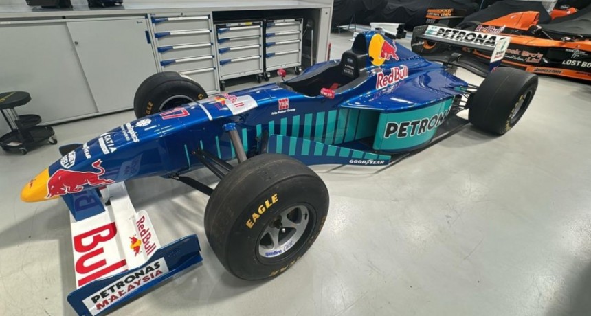F1: est&aacute; a la venta el auto de Sauber que utiliz&oacute; Fontana en 1997