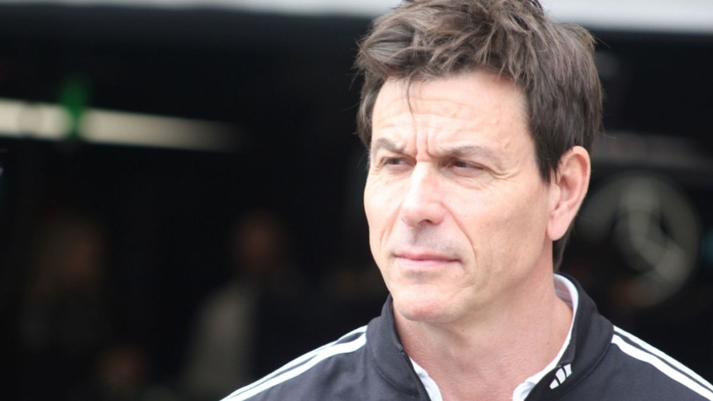 Wolff lamenta la falta de fiabilidad de Mercedes: &ldquo;La ventaja ser&iacute;a realmente s&oacute;lida&rdquo;