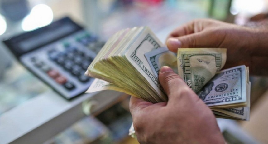 Quienes reciban subsidio en sus tarifas no podr&aacute;n acceder al d&oacute;lar ahorro