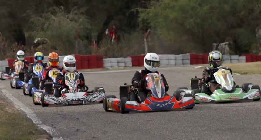 Rotax Max Challenge Grand National en Colonia Caroya.