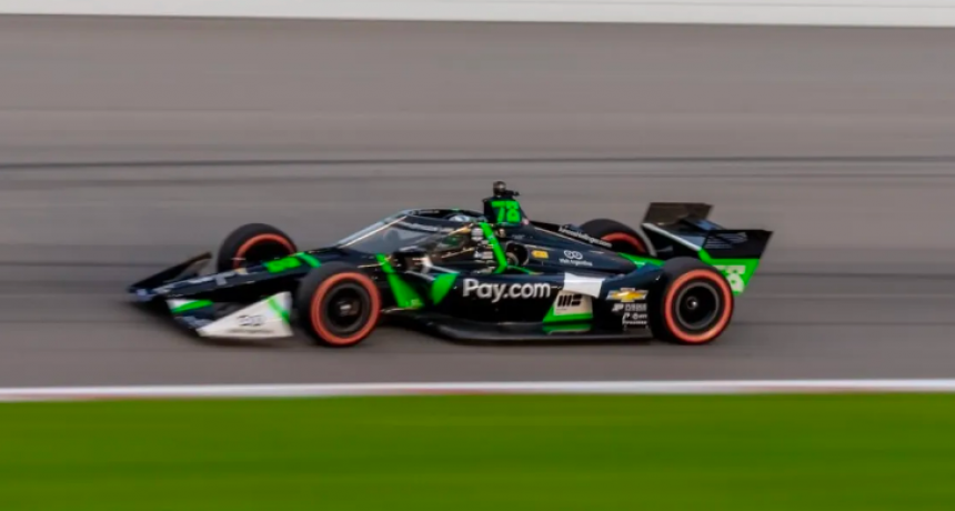 Agust&iacute;n Canapino cerr&oacute; 14&deg; su participaci&oacute;n en IndyCar