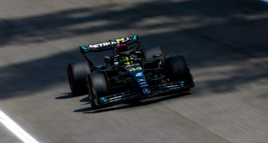 Mercedes conf&iacute;a en avanzar gracias a los resultados de McLaren/Aston