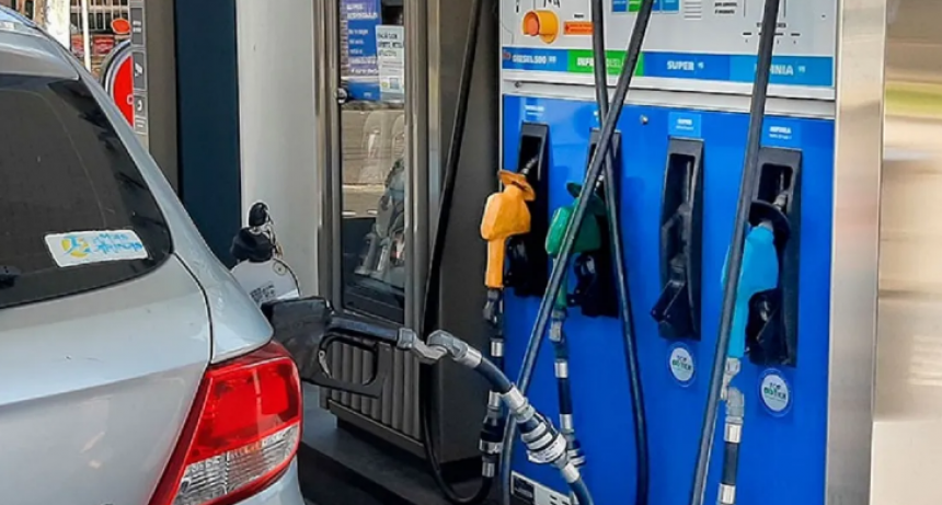 Otra vez aument&oacute; el combustible