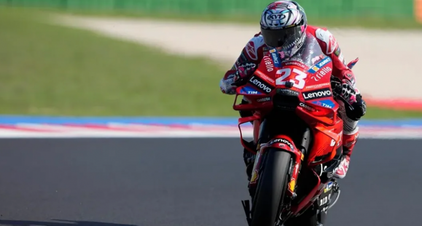 MotoGP: Bastianini se llev&oacute; el triunfo en una picante &uacute;ltima vuelta en el GP de Emilia-Roma&ntilde;a