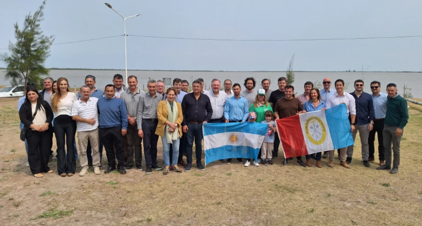 Distintas &aacute;reas del Gobierno de la Provincia mantuvieron una jornada de trabajo en Laguna La Verde: &ldquo;Un tesoro escondido&rdquo;