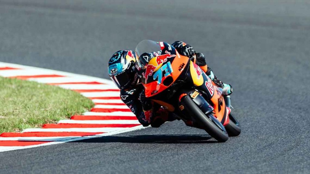 Valentín Perrone volvió a brillar en Moto3 con un cuarto puesto en Japón