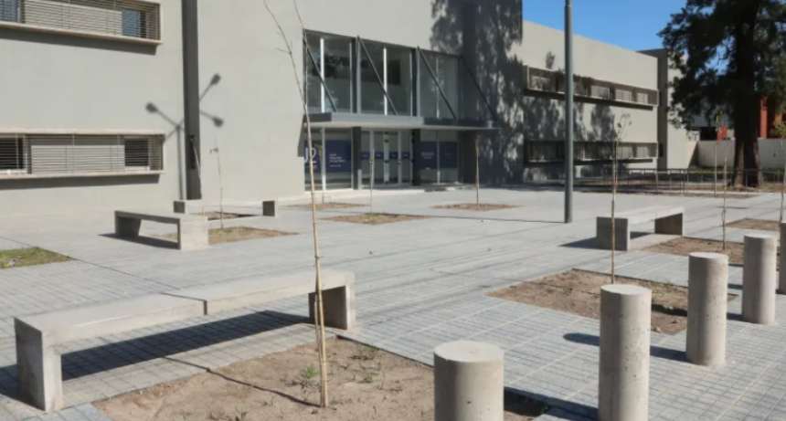 Comenz&oacute; el traslado de presos a la Alcaid&iacute;a de Las Flores