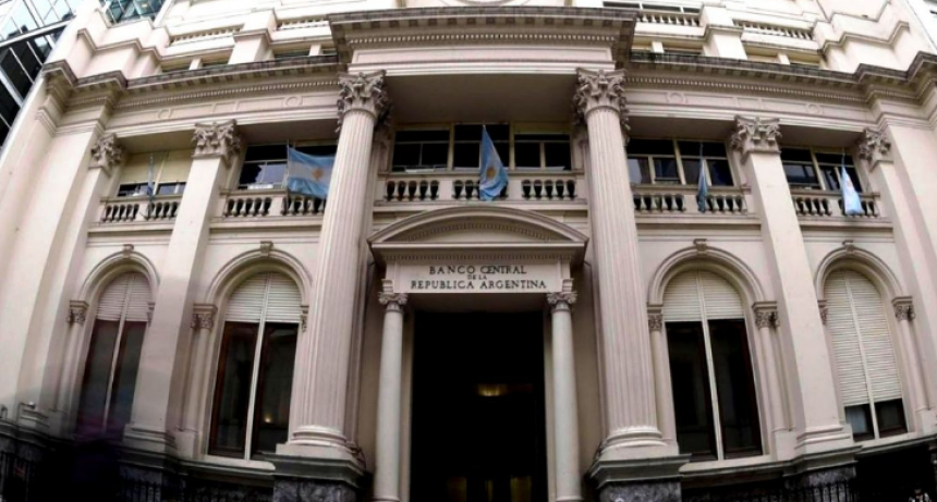 El Banco Central subi&oacute; a 133% la tasa de inter&eacute;s de los plazos fijos