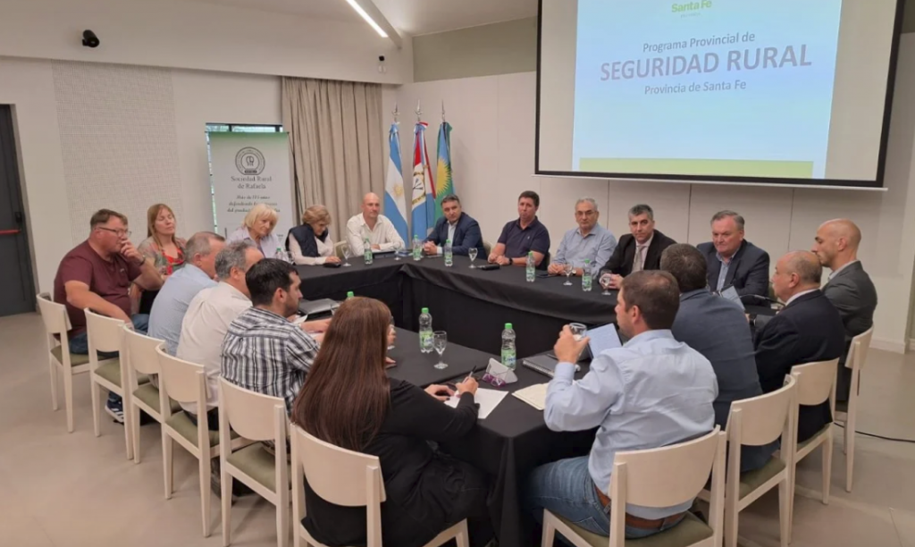 Reunión de la Mesa Regional de Seguridad Rural de los Dptos. Castellanos, 9 de Julio, Las Colonias y San Cristóbal