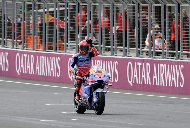 MotoGP: Marc Márquez se recuperó tras una mala largada y ganó en Australia