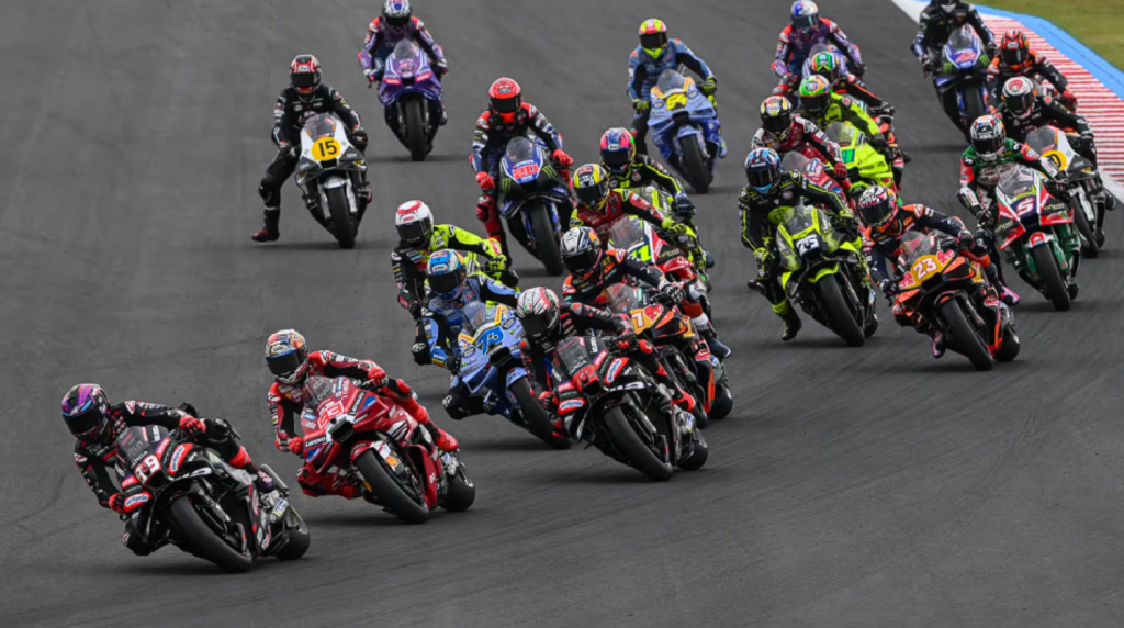 MotoGP aprob&oacute; reformas para la temporada 2027