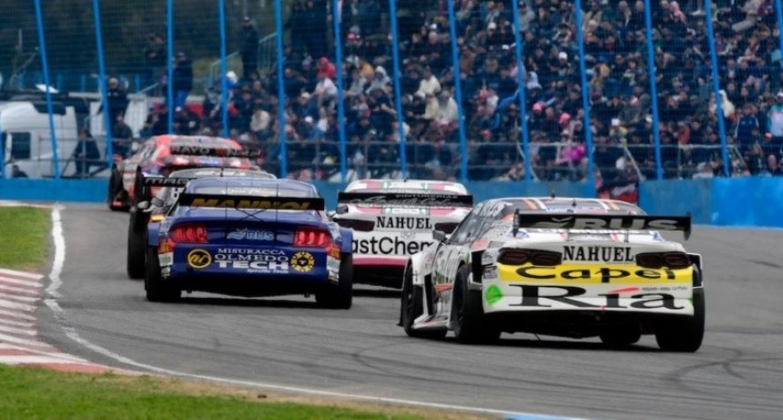 Lo que dej&oacute; el regreso del Turismo Carretera a Rosario: tribunas repletas y el Fangio confirmado para abrir el 2027