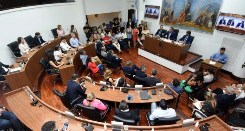 El Concejo pide que se garantice la atenci&oacute;n pedi&aacute;trica en Santa Fe