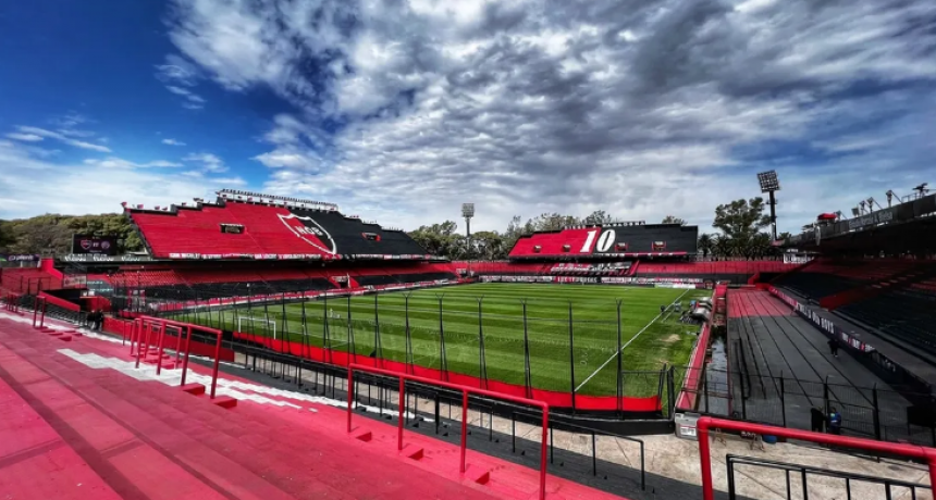 Este viernes desempate por el descenso entre Col&oacute;n y Gimnasia