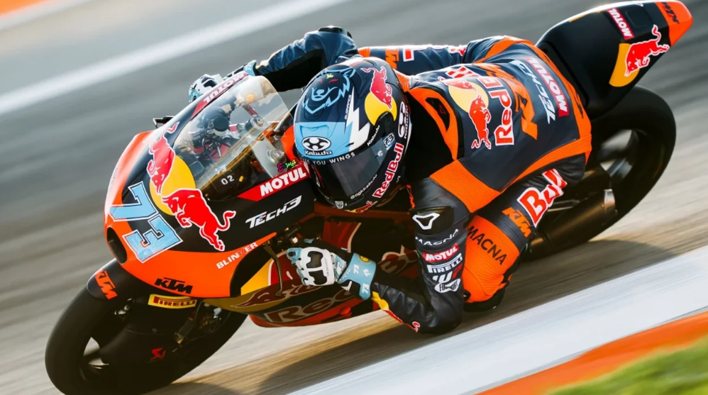 Los argentinos Perrone y Morelli cerraron una gran temporada en Moto3