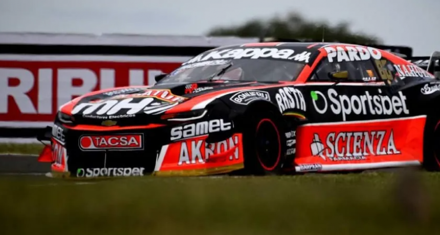 Canapino también ganó en Paraná e igualó un histórico récord en el Turismo Carretera