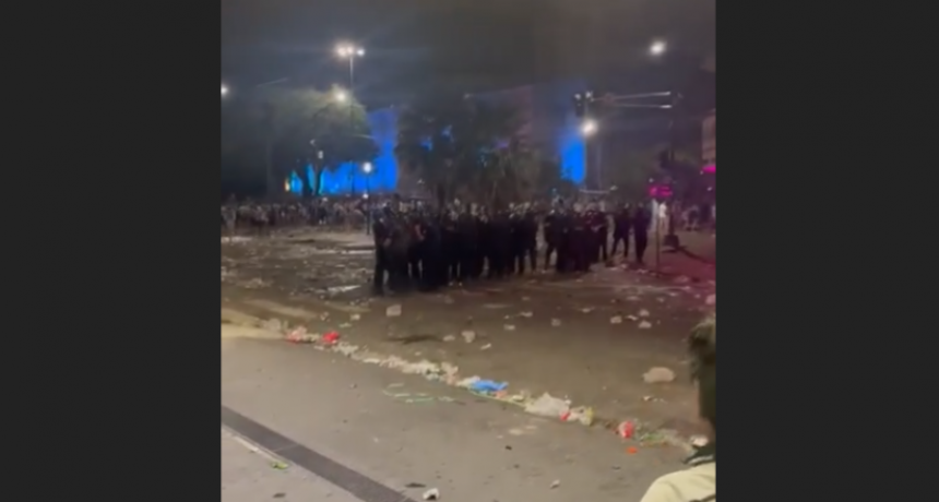 La Polic&iacute;a intervino para desalojar Rivadavia y Bulevar